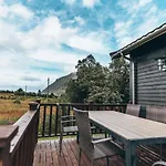 Midt I Lofoten Alstad