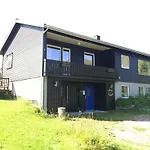 Midt I Lofoten アパート *