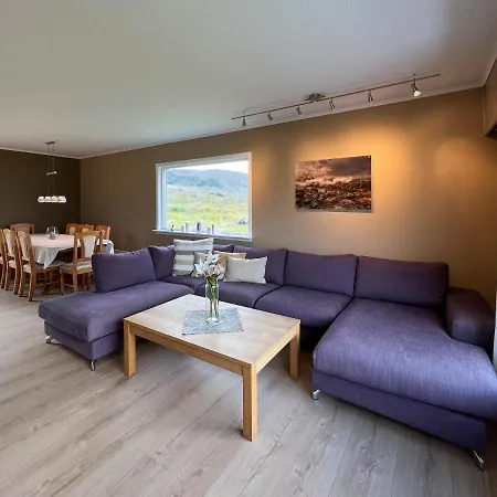 Midt I Lofoten Appartement *