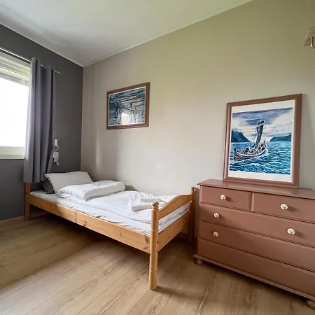 Midt I Lofoten * Alstad (Nordland)