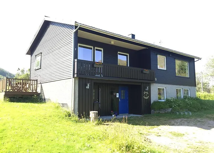 Midt I Lofoten Appartement *