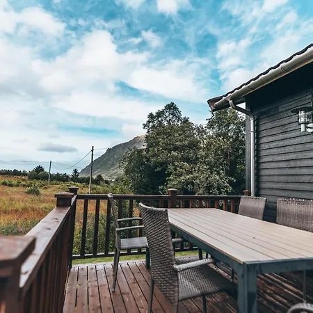 Midt I Lofoten Alstad (Nordland)