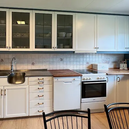 Midt I Lofoten Apartmán *