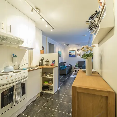 Midt I Lofoten Apartmán *